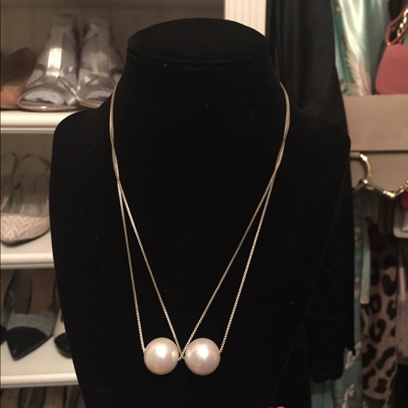 Bundle: Two White single Pearl Necklaces - 2 - Picture 2 of 4
